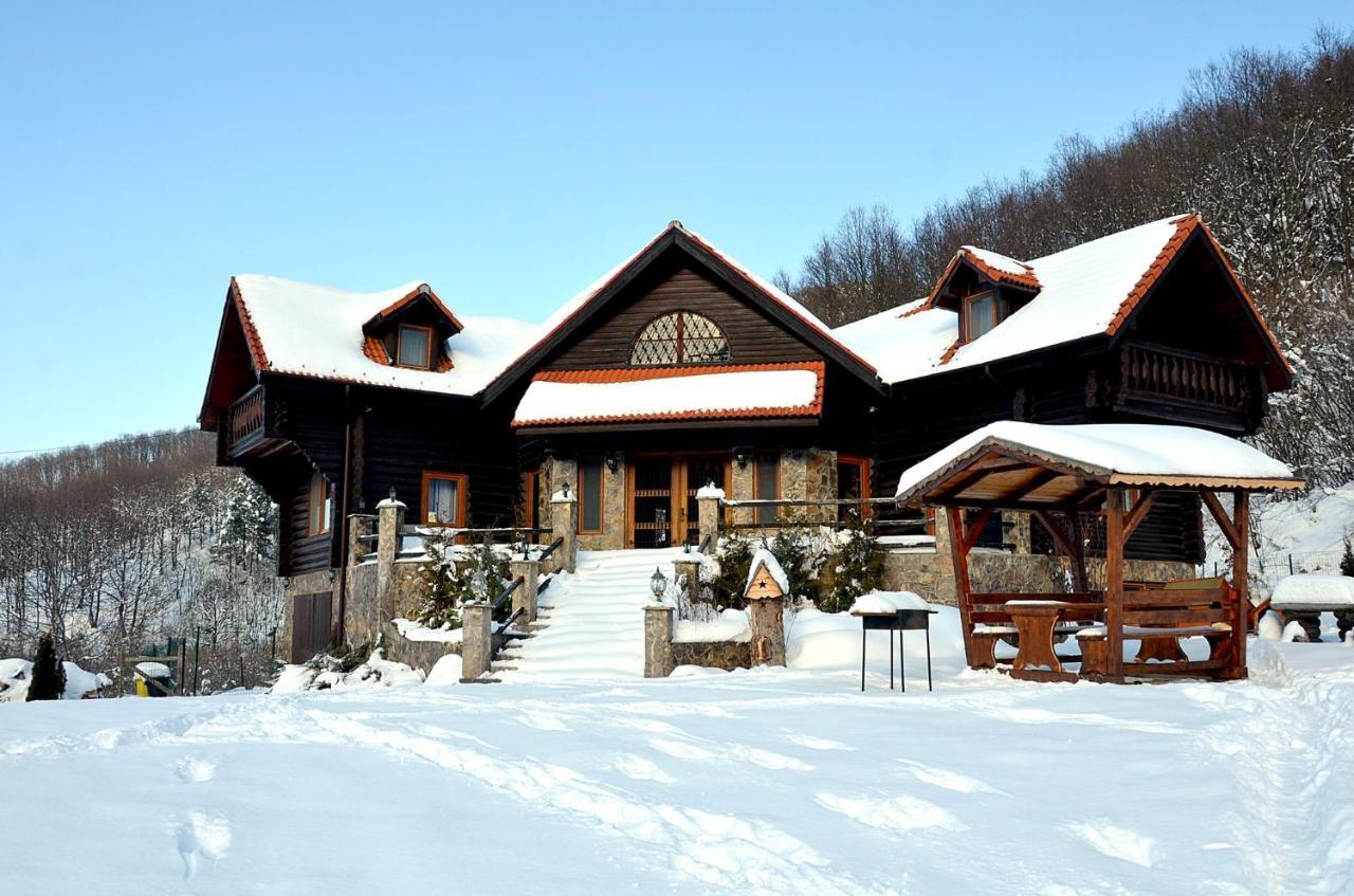 Сasa de vacaciones Rustic *