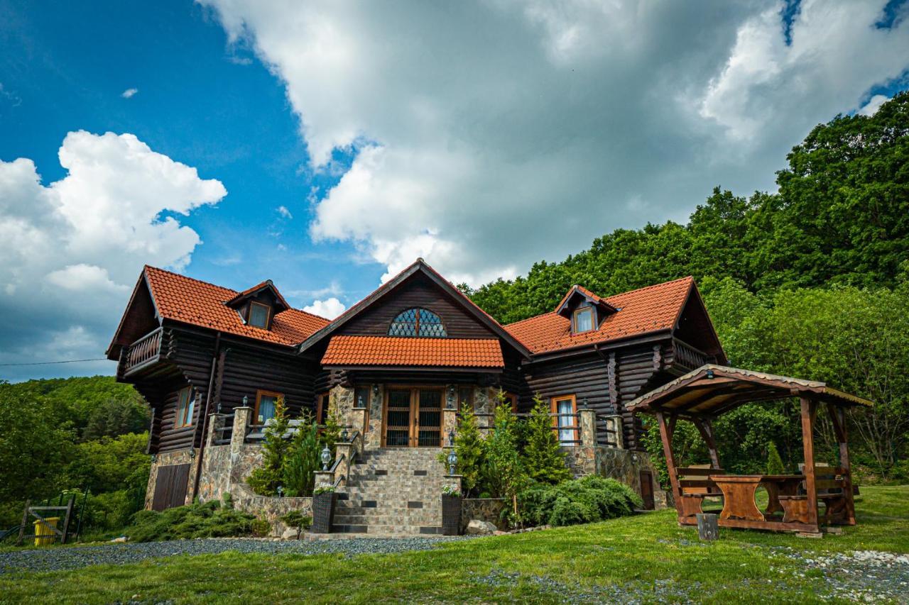 Сasa de vacaciones Rustic